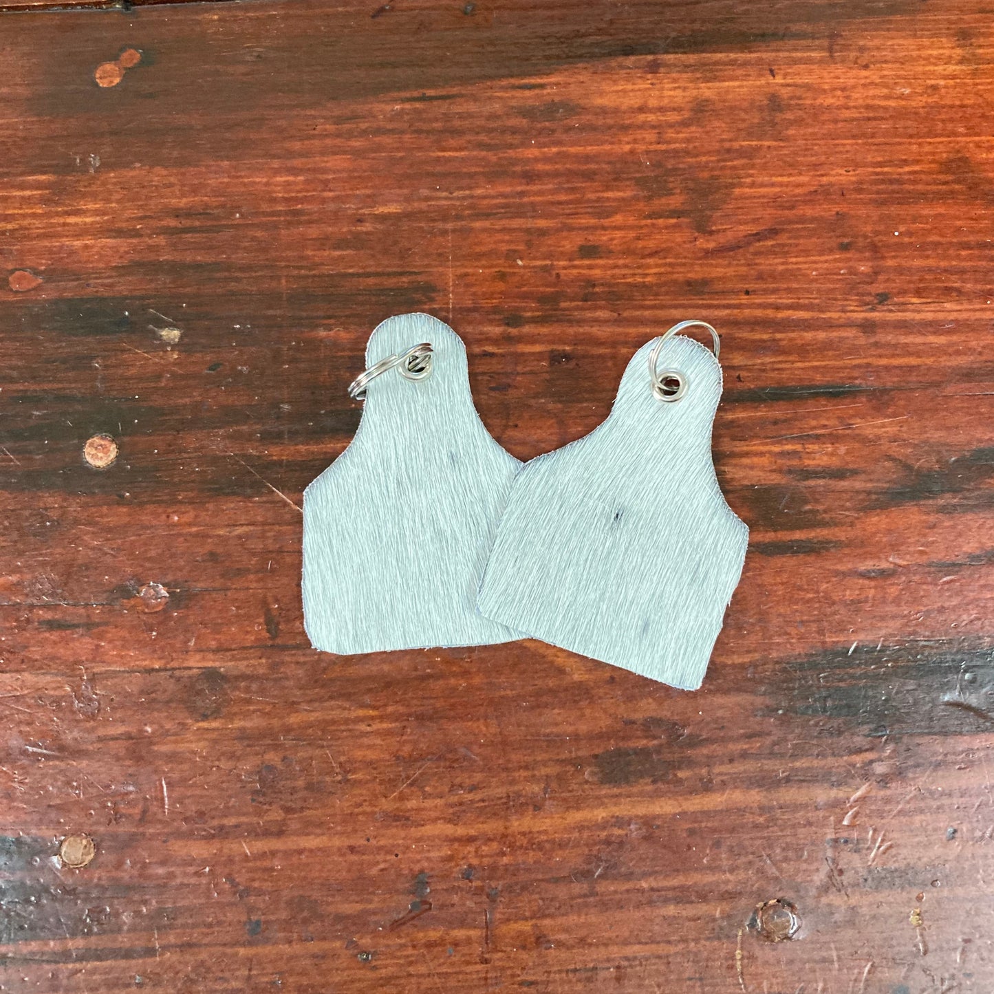 unique_leathercrafts_cowhide_keyrings