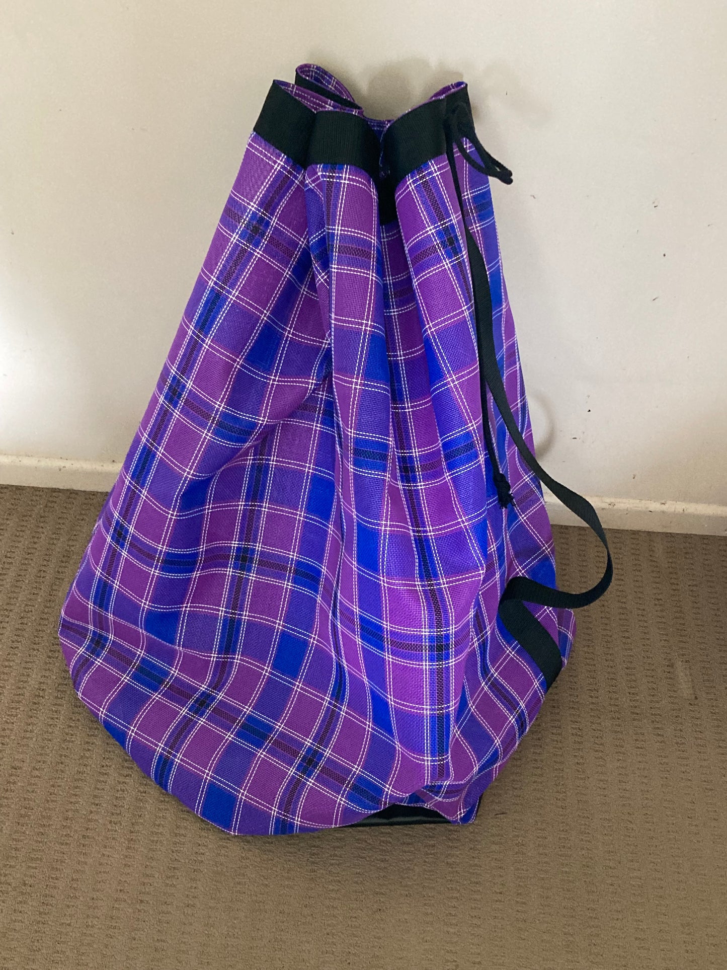 unique_leathercrafts_mesh_laundry_bags