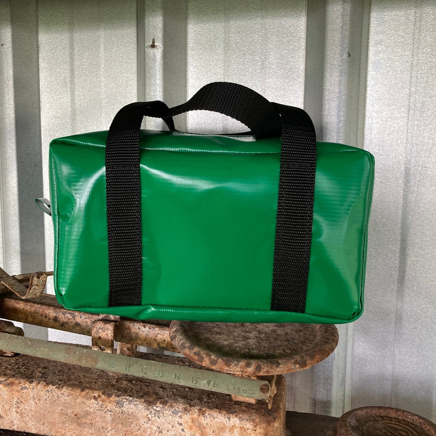 durable_pvc_overnight_bags_unique_leathercrafts