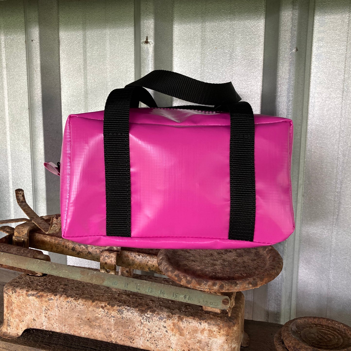 durable_pvc_overnight_bags_unique_leathercrafts