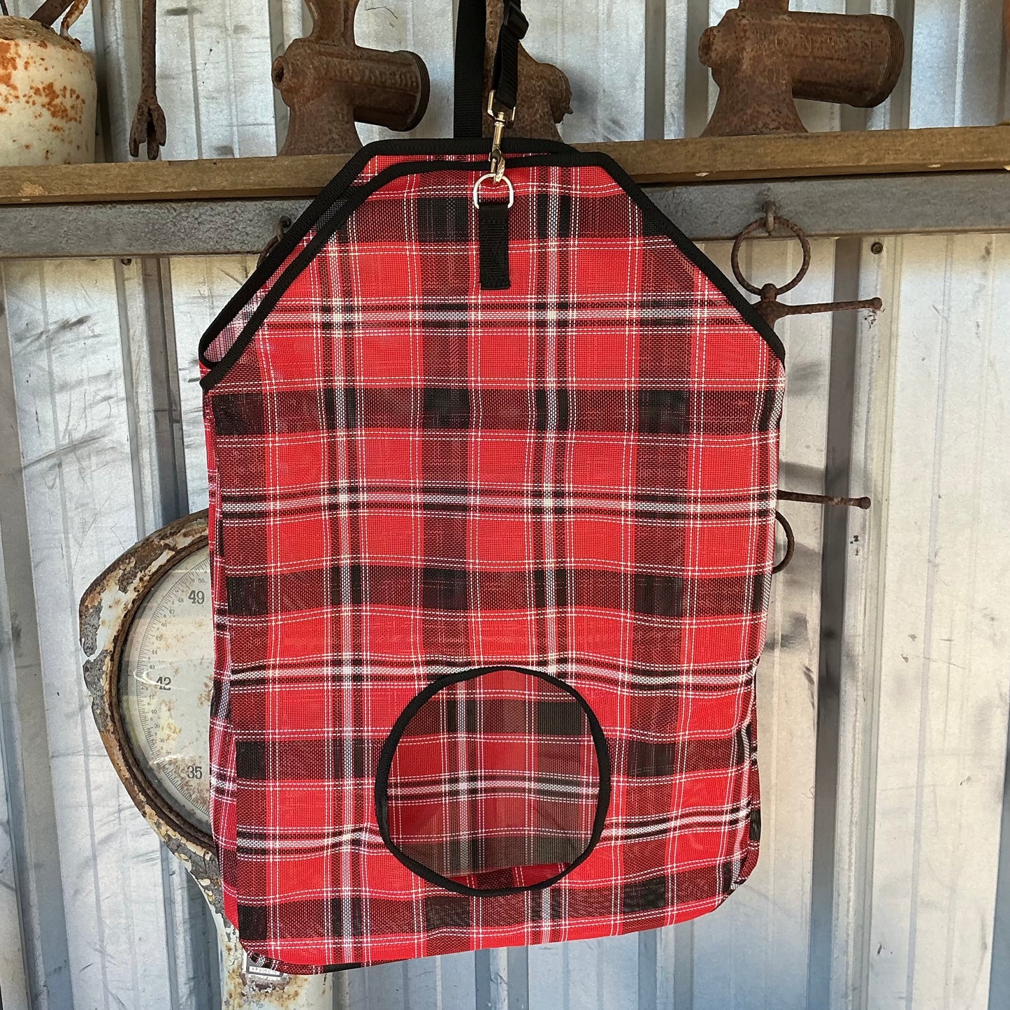 hay_bags_mesh_durable_unique_leathercrafts