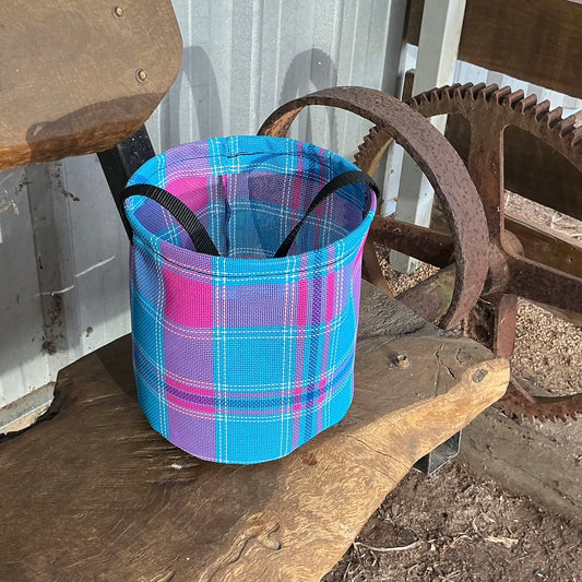 unique_leather crafts_peg_bags_durable_mesh