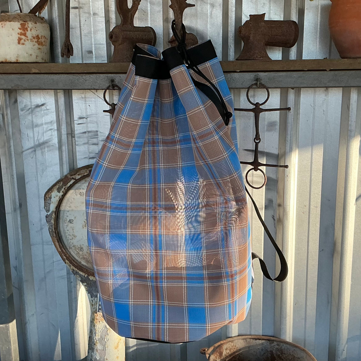 unique_leathercrafts_mesh_laundry_bags